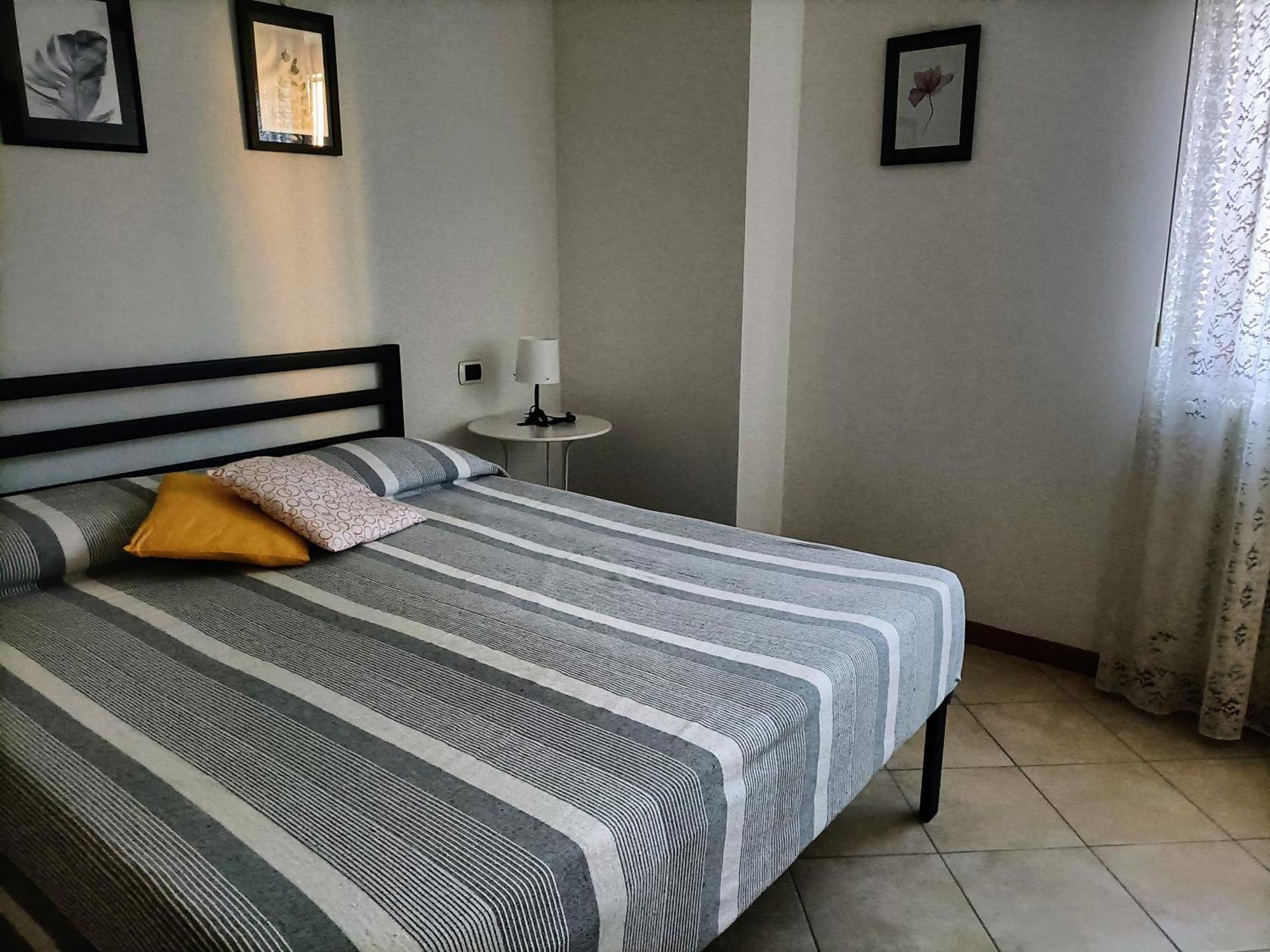Appartamenti Casa Nina, Lago,Montagne, Uliveti Brenzone sul Garda Eksteriør billede