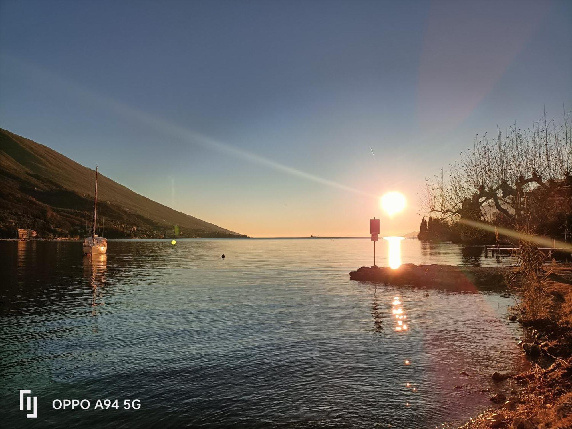 Appartamenti Casa Nina, Lago,Montagne, Uliveti Brenzone sul Garda Eksteriør billede